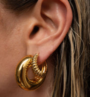 Noemi Hoops Gold