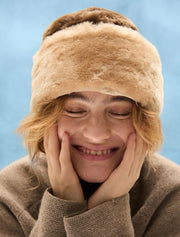 Dora Sherling hat