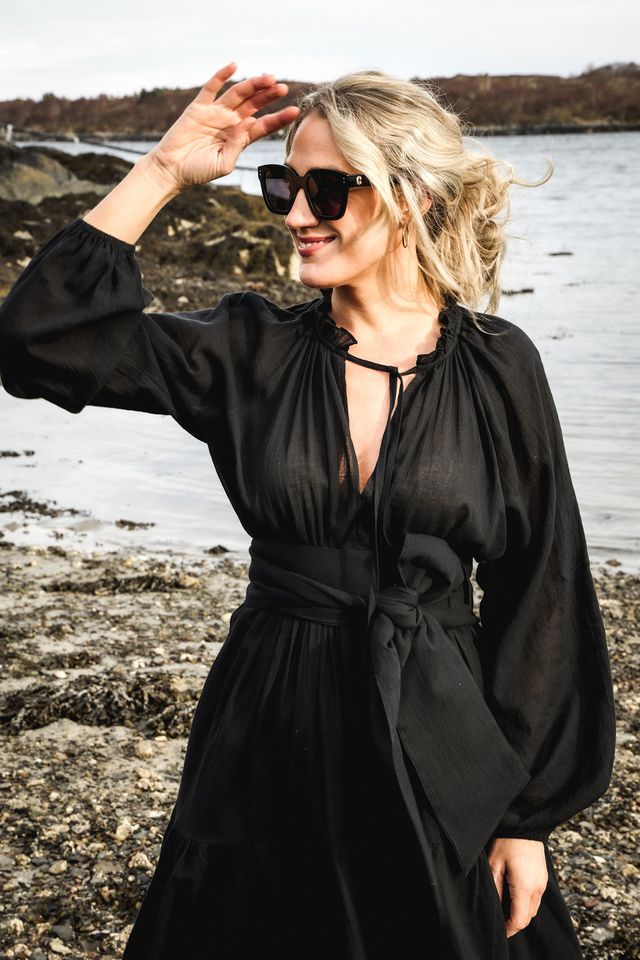 Beach Senorita Dress Black